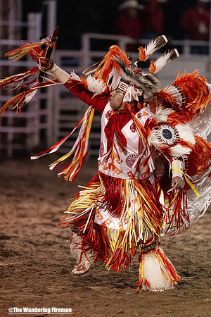 Leon Iowa rodeo Native American war dance performance