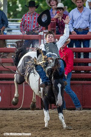 Leon Iowa rodeo rough stock bare back riding event