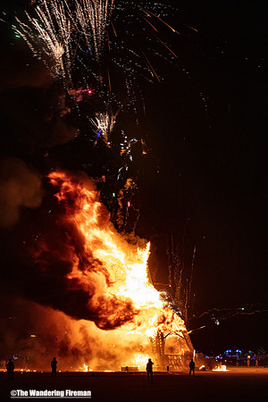 The "Man" burns at Burning Man