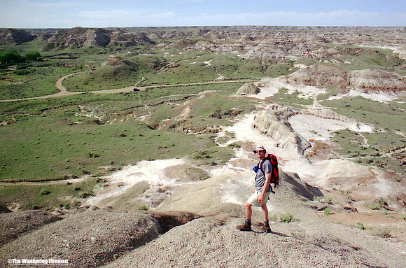 A lanscape image of the badlands of Alberta near Drumheller