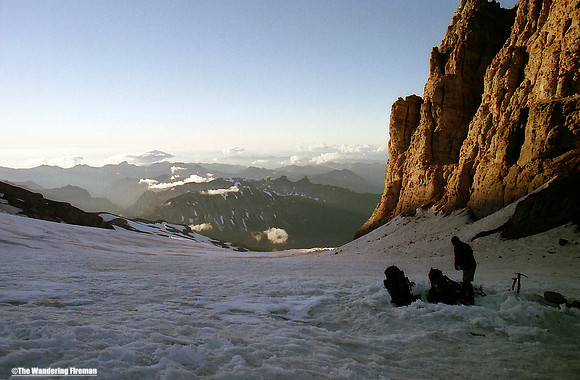 Looking over the glacial beauty of Mount Ranier in Washington State