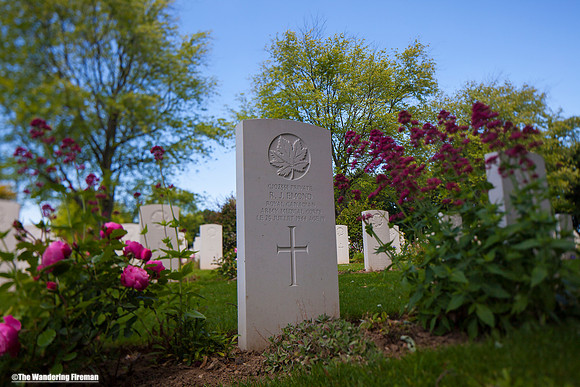 Fallen Canadian soldier gravesite