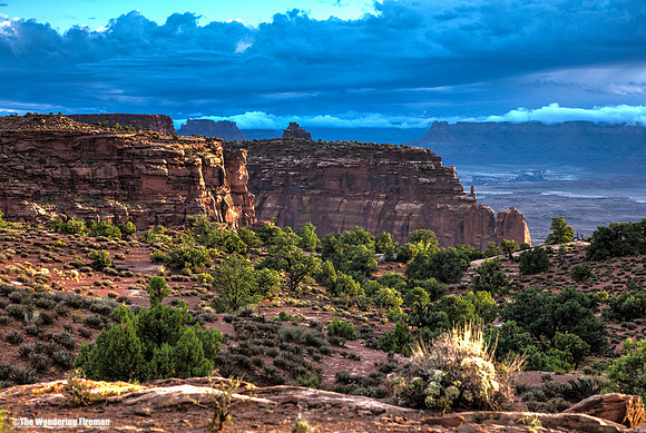 Setting sun in Moab Utah