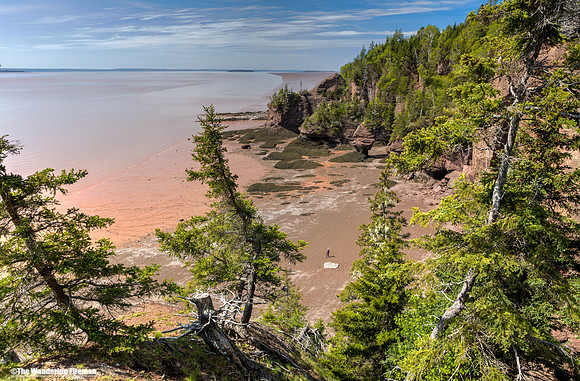 The Bay of Fundy and Hopewell Rocks in New Brunswick