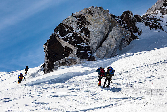 Rounding Zebra rocks on Denali, Alaska, the highest mountain in North America 2