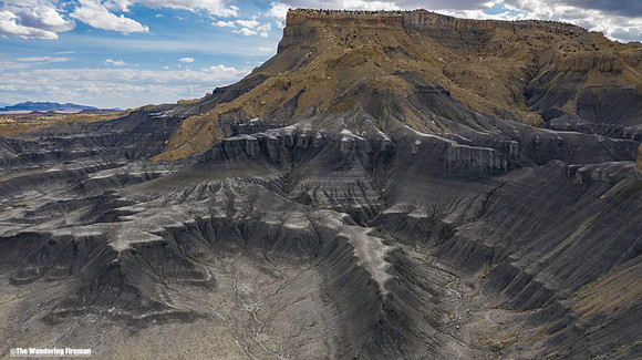 The landscape of Utah from above 8