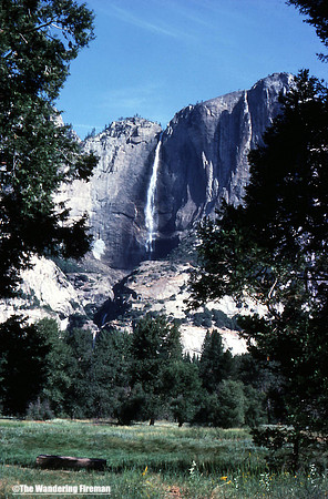 Yosemeti Falls in Yosemite National Park California