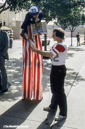 Me talking to a stilted newspaper seller in New Orleans Louisiana-1