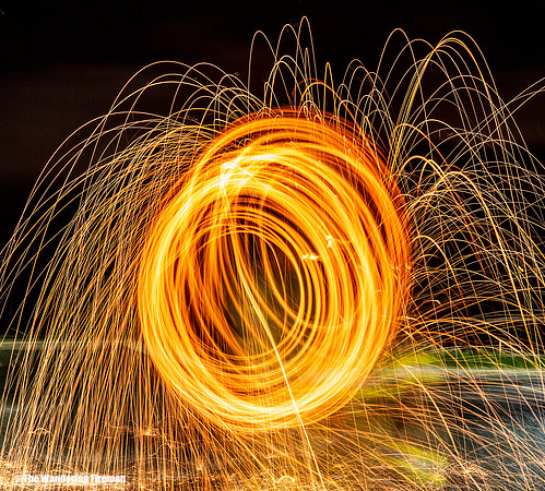 Burning Steel Wool spinning as graphic art