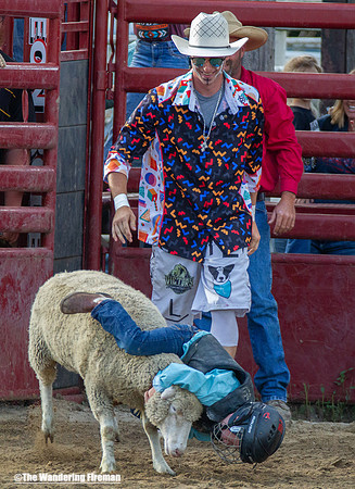 Leon Iowa rodeo Mutton Busting