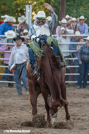 Leon Iowa rodeo rough stock bare back riding event