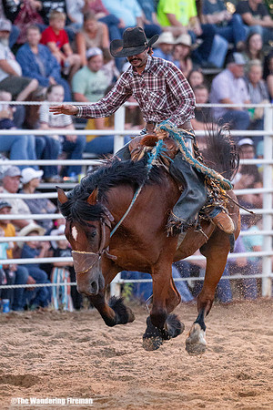 Leon Iowa rodeo rough stock bare back riding event